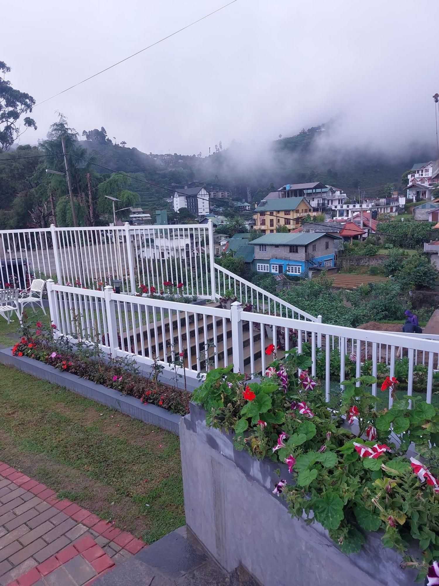 Twin Villa Red Nuwara Eliya Buitenkant foto